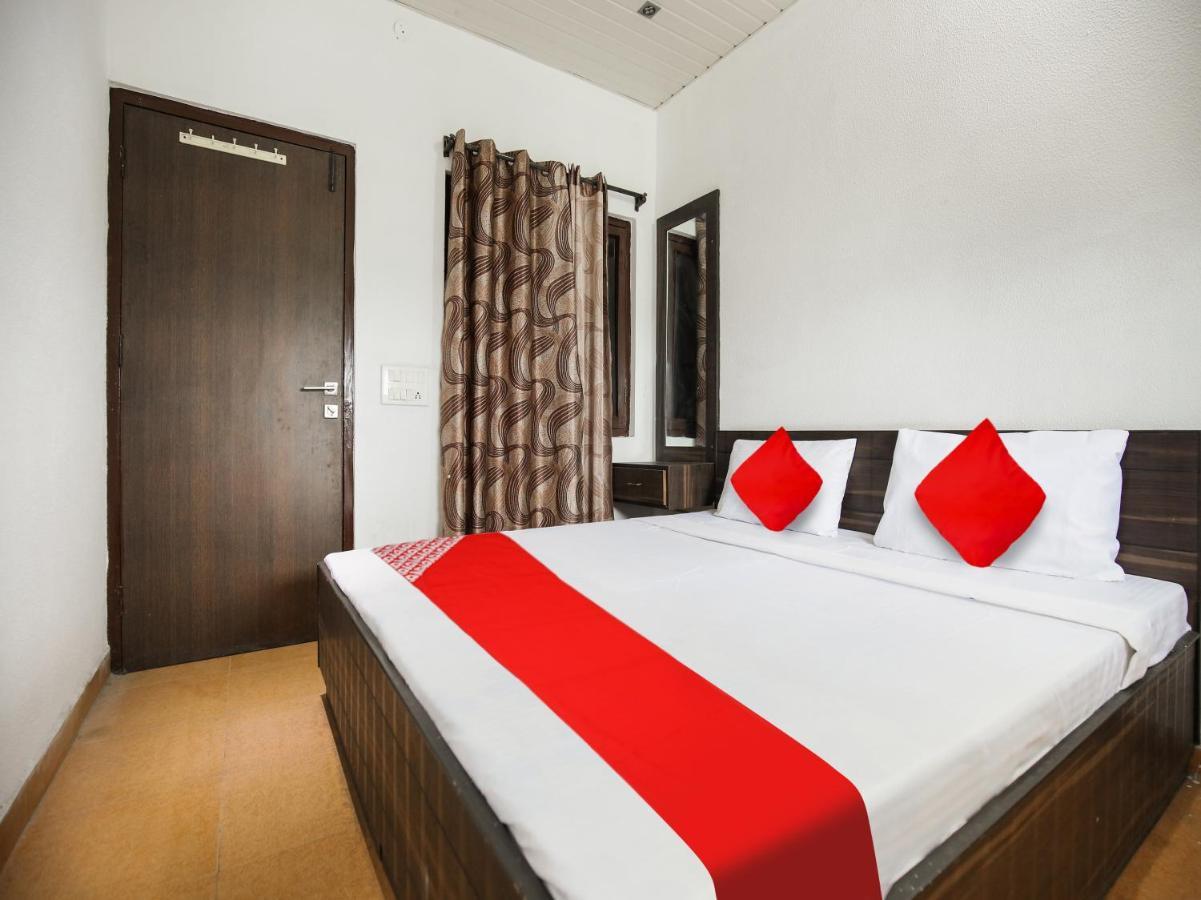 Oyo Flagship Hotel Le Aley Regency Ludhiana Buitenkant foto