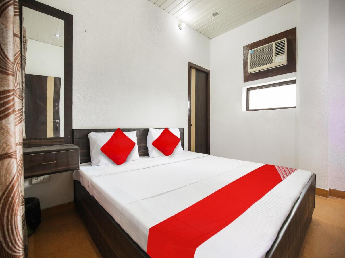 Oyo Flagship Hotel Le Aley Regency Ludhiana Buitenkant foto