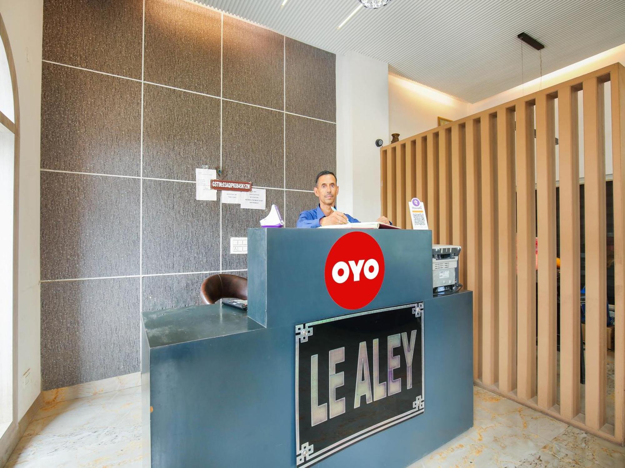 Oyo Flagship Hotel Le Aley Regency Ludhiana Buitenkant foto